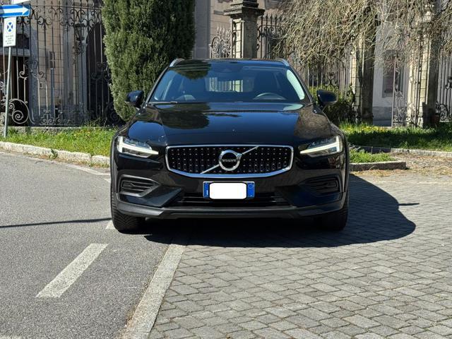 VOLVO V60 Cross Country D4 AWD Geartronic Business Plus