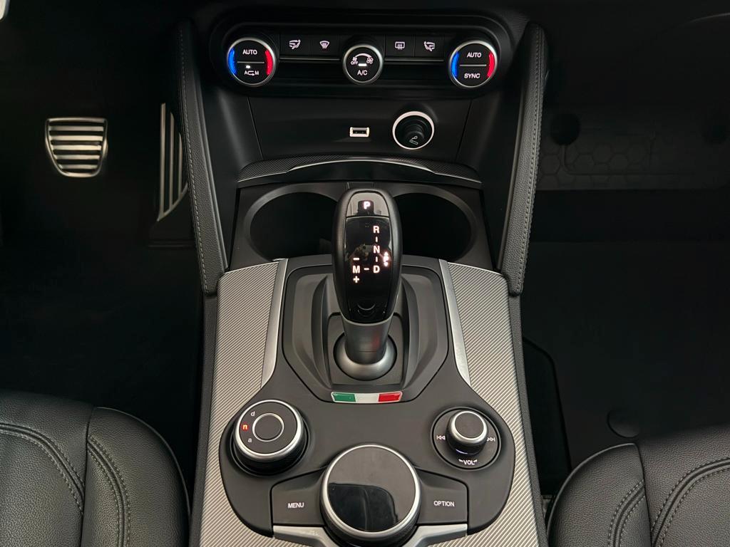 Alfa Romeo Stelvio 2.2 t Lusso Q4 210cv auto