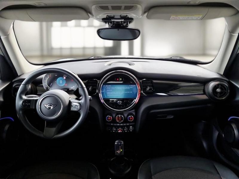MINI COOPER CLASSIC AUTO 5 PORTE BERLINA
