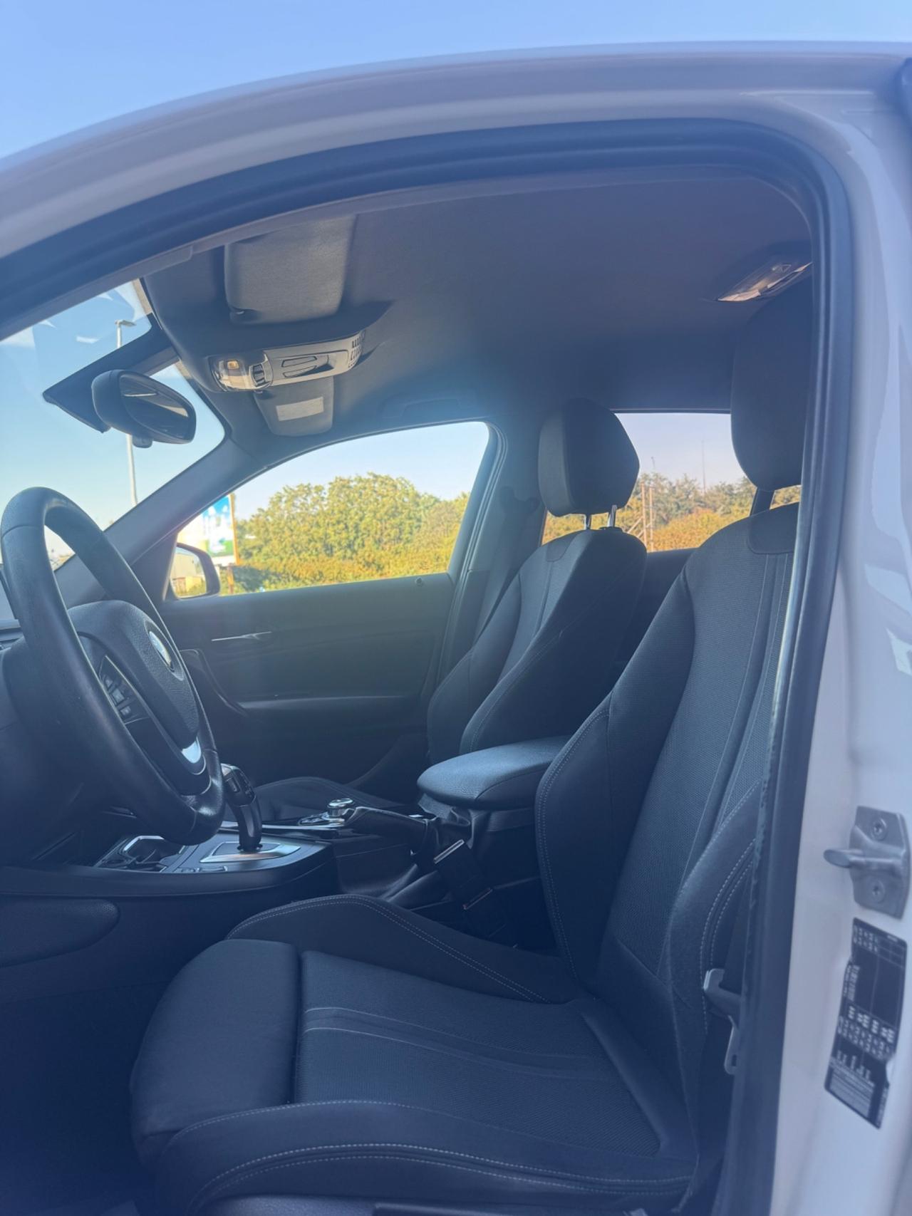 Bmw 118d 5p. Sport Automatico