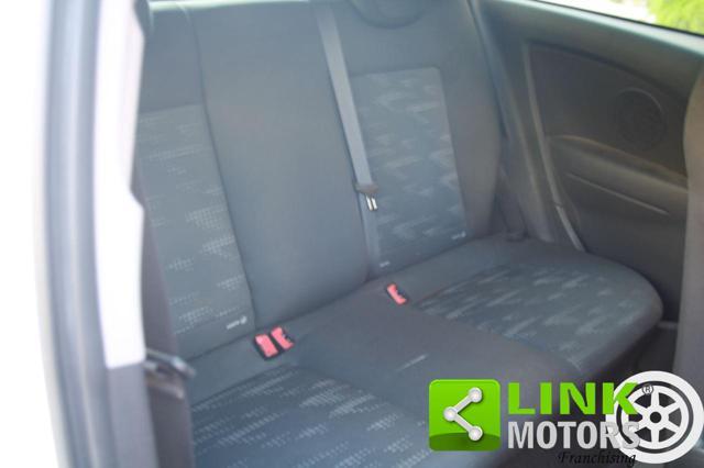 OPEL Corsa 1.2 3 porte b-color NEOPATENTATI