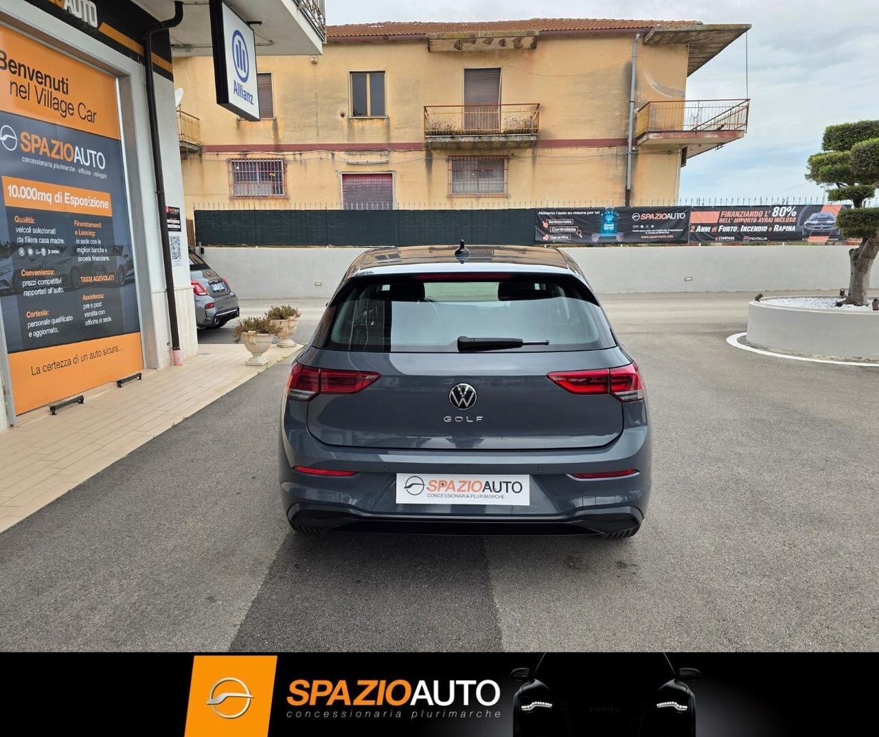Volkswagen Golf 8 2.0 TDI 150 CV DSG *LUXURY 1ST* FULL