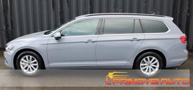 VOLKSWAGEN Passat Variant 1.5 TSI ACT DSG Style