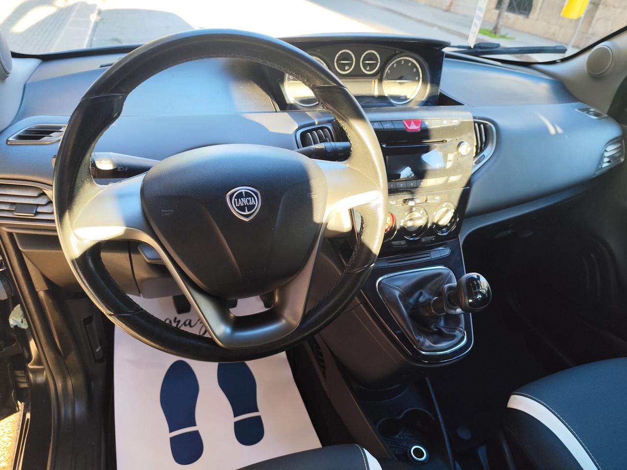 Lancia Ypsilon 1.2 benzina 69CV PERFETTA