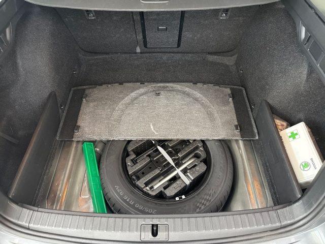 SKODA Octavia 2.0 TDI 150 CV DSG Wagon Executive