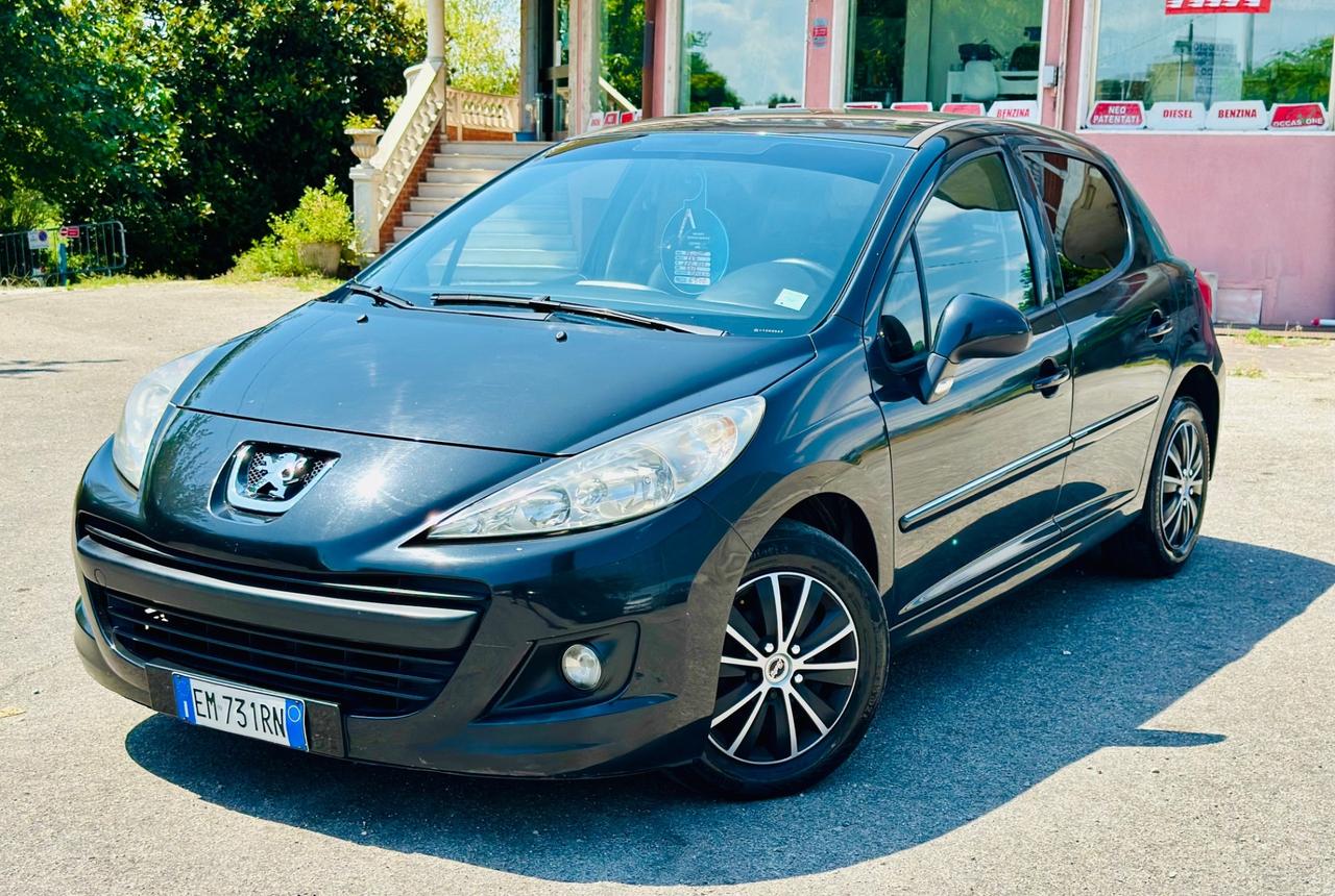 Peugeot 207 2012 1.4 8V 75CV 5p. Ok neopatentati