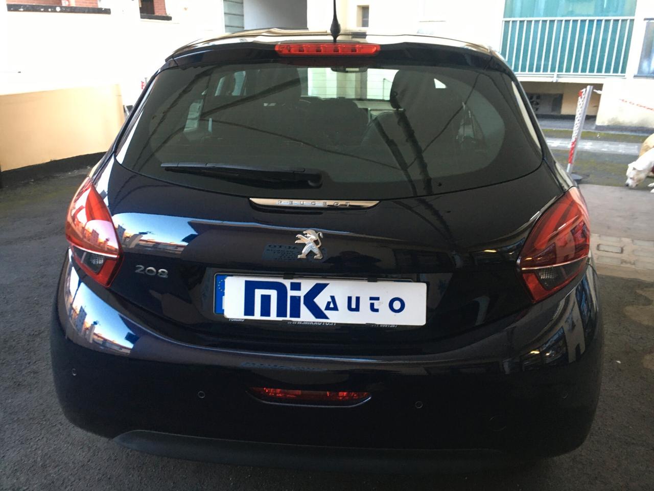 Peugeot 208 PureTech 82 5 porte Allure