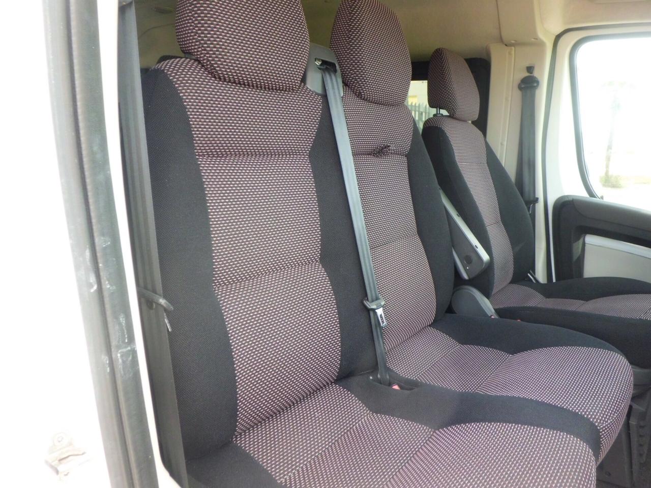 Peugeot Boxer 330 2.2 HDi/130CV FAP PC-TN Combi Premium-9 POSTI/POLTRONE SINGOLE CLIMA POSTERIORE