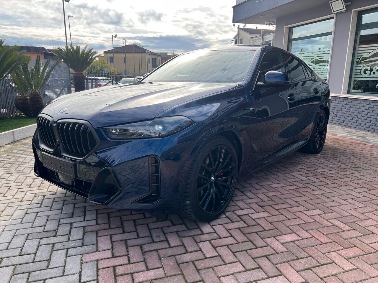 Bmw X6 M SPORT pro 352 CV SOSPENSIONI TETTO HEAD UP FULL