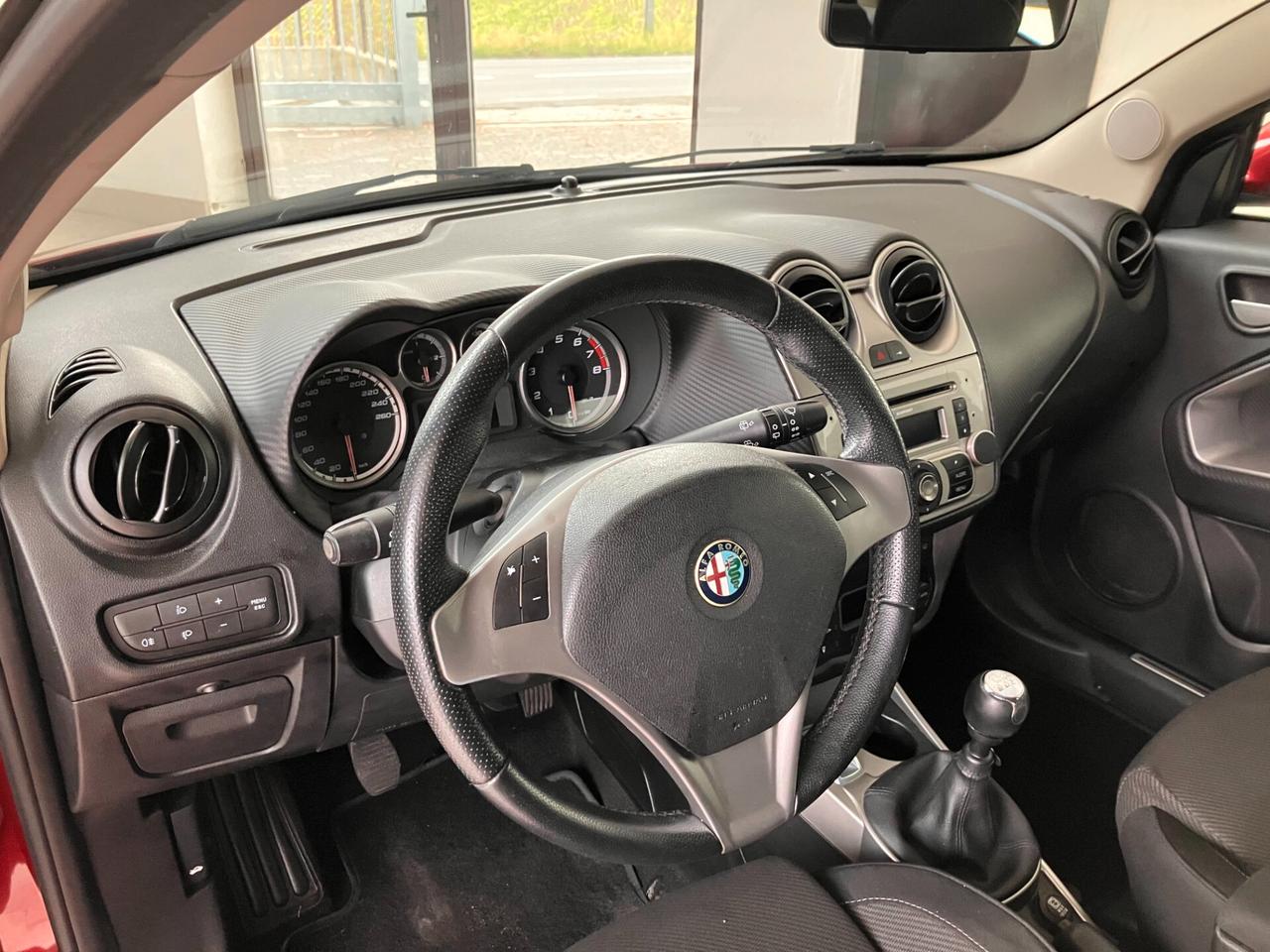 Alfa Romeo MiTo 1.4 Distinctive NEOPATENTATI