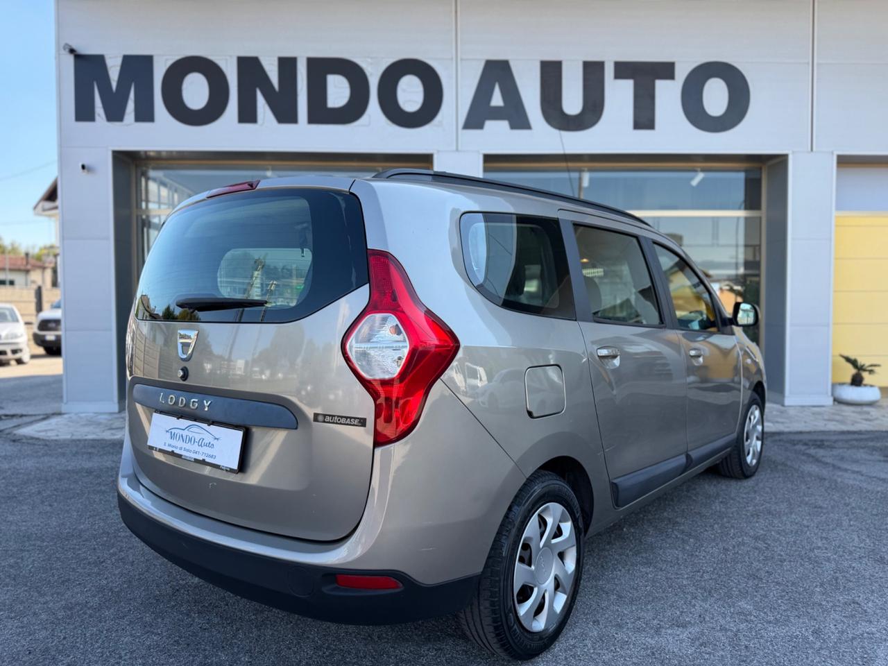 Dacia Lodgy 1.5 dCi 8V 110CV 5 posti Lauréate