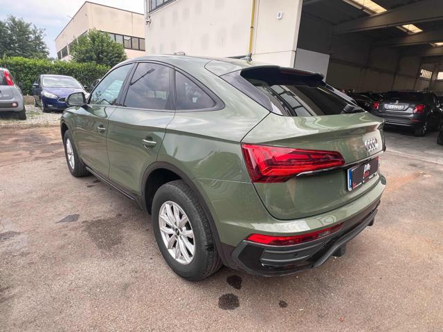 AUDI Q5 40 TFSI quattro S tronic Identity Black