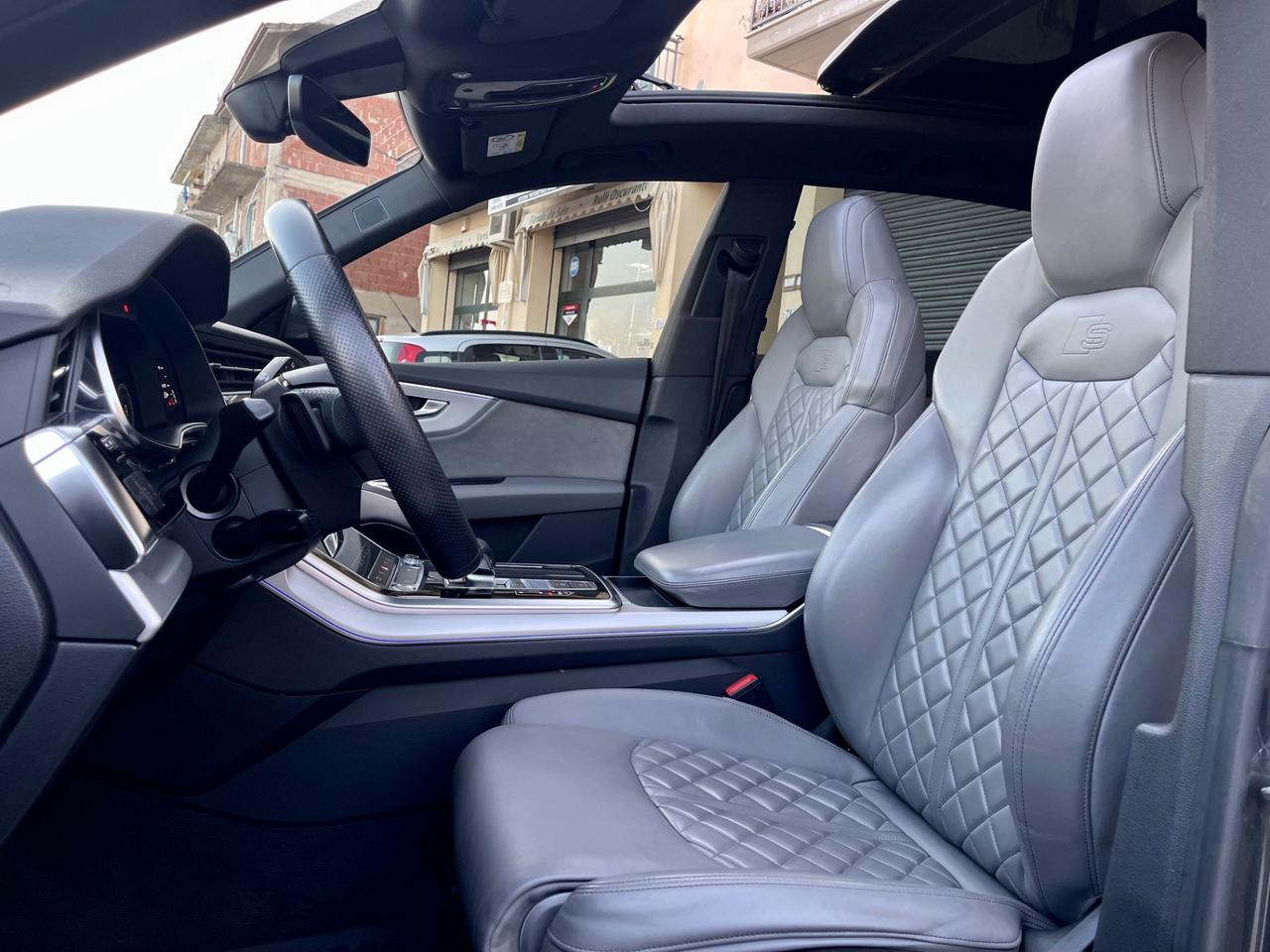 Audi Q8 50 TDI 286 CV Quattro S-Line IVA ESPOSTA