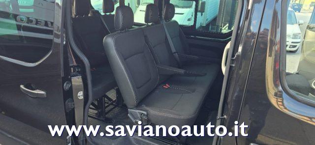 RENAULT Trafic 2.0 dCi 145CV 9 POSTI