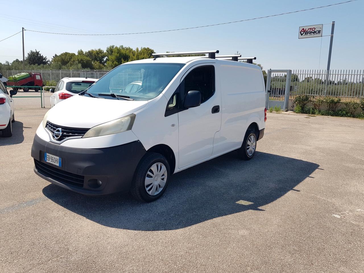 Nissan NV200 1.5 dCi 86CV Combi **** Gancio Traino ******