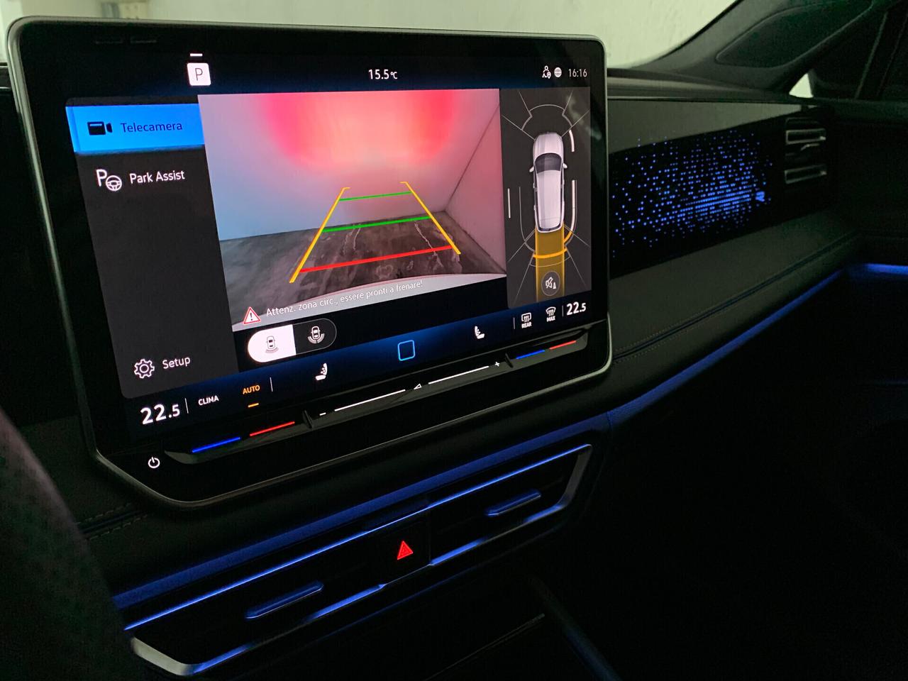 Volkswagen Tiguan R-Line eTSI GARANZIA FINO 2028