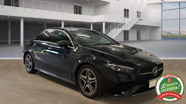MERCEDES-BENZ A 200 d Sedan Aut. AMG LINE
