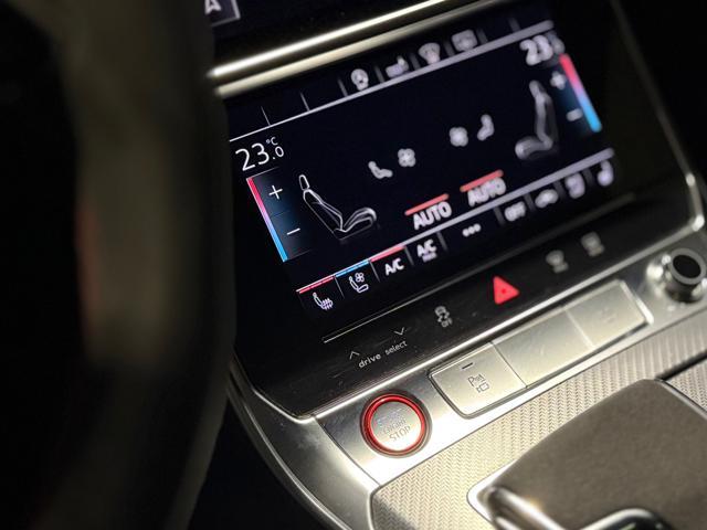 AUDI RS6 Avant 4.0 TFSI V8 quattro tiptronic *CARBO,LASER*