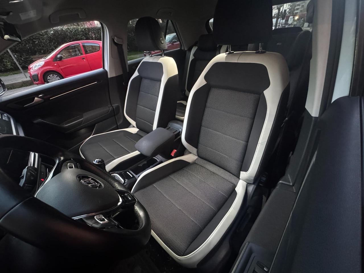 Volkswagen T-Roc 1.6 tdi Advanced ADVANCED