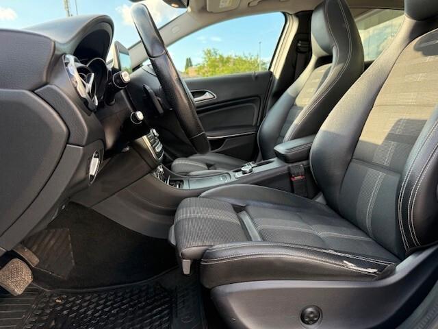 Mercedes-benz GLA 200 d Automatic Premium 2017