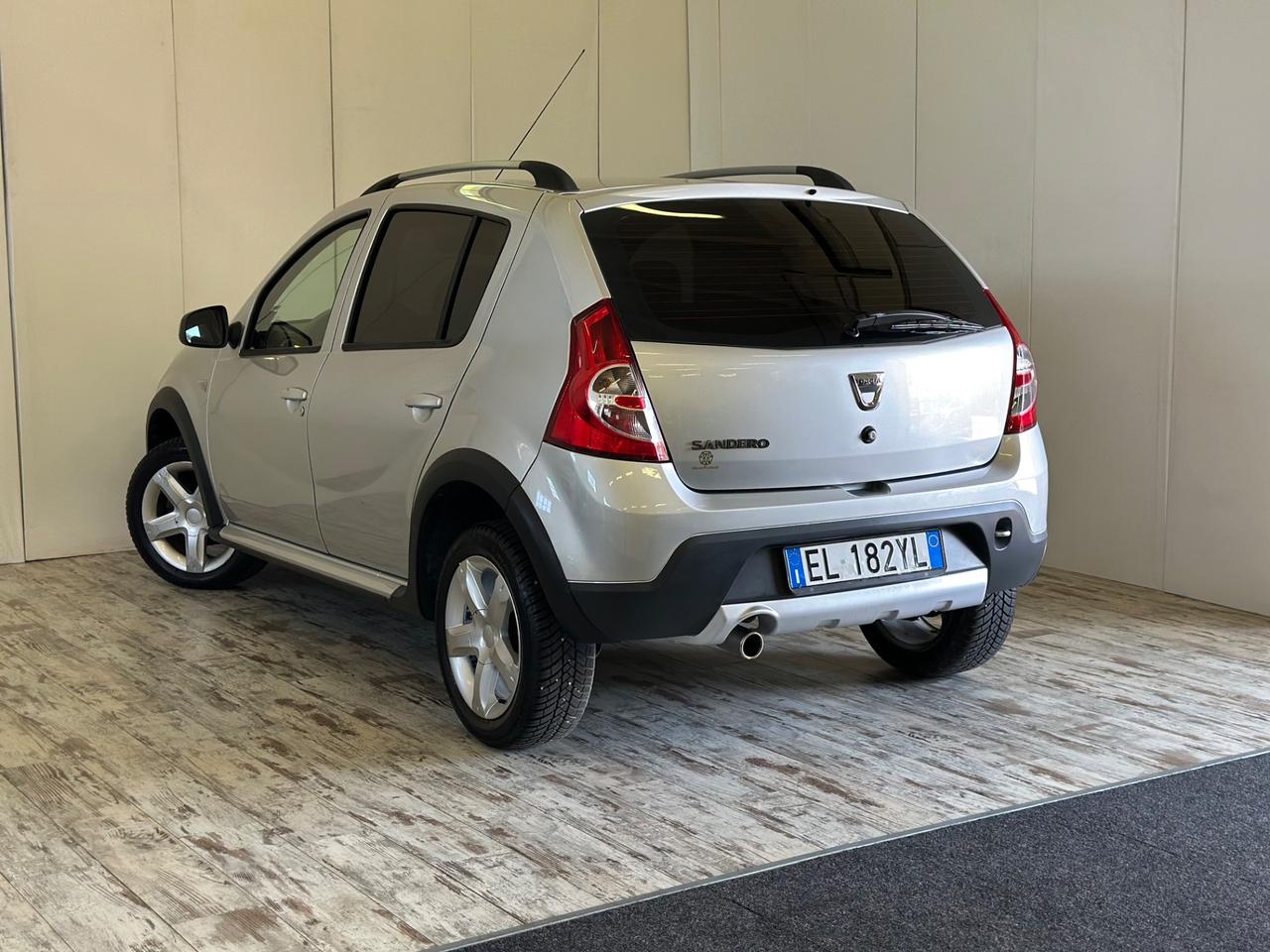 Dacia Sandero Stepway 1.6 8V GPL 85CV Ok Neopatentati