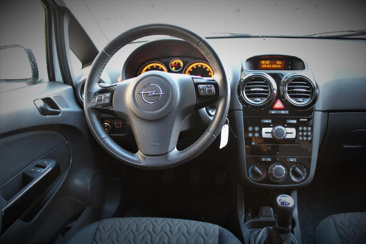 Opel Corsa 1.2 5 porte Edition Neopatentati