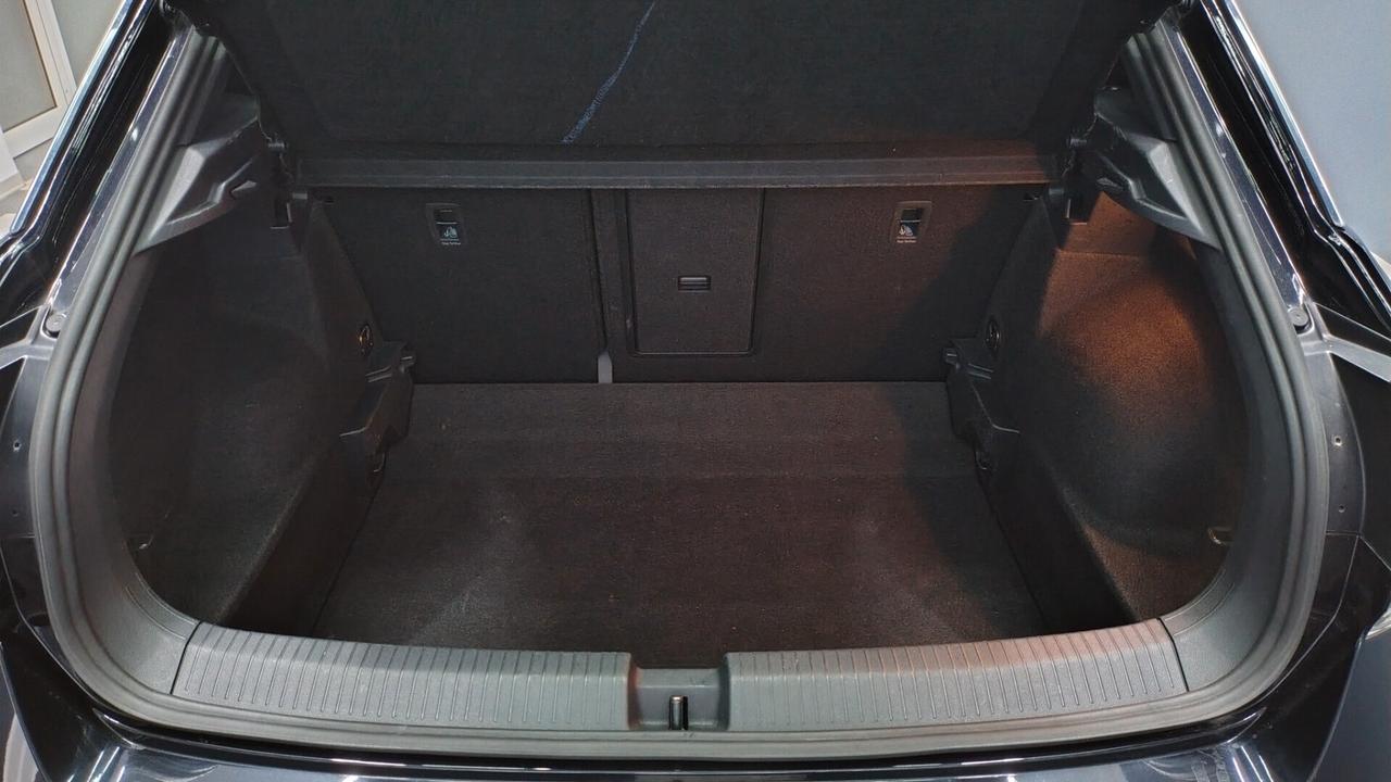 Volkswagen T-Roc 1.0 TSI R-Line