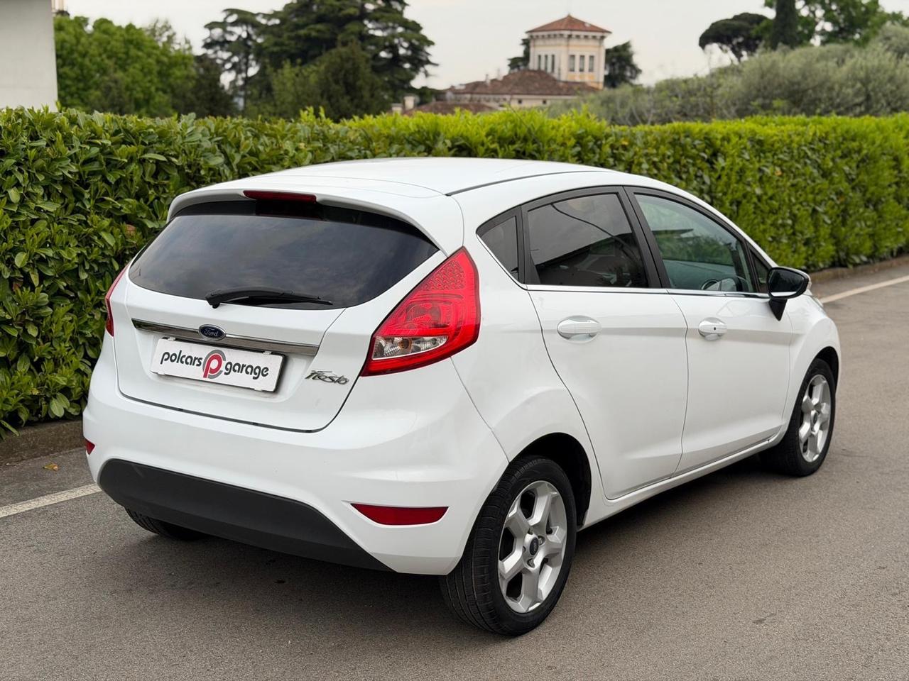 Ford Fiesta Fiesta+ 1.4 5 porte Bz.- GPL