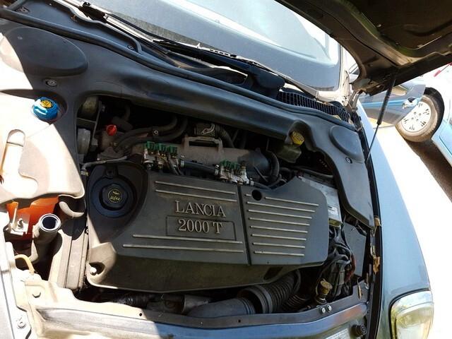 Lancia Thesis 2.0 Turbo 20V Emblema