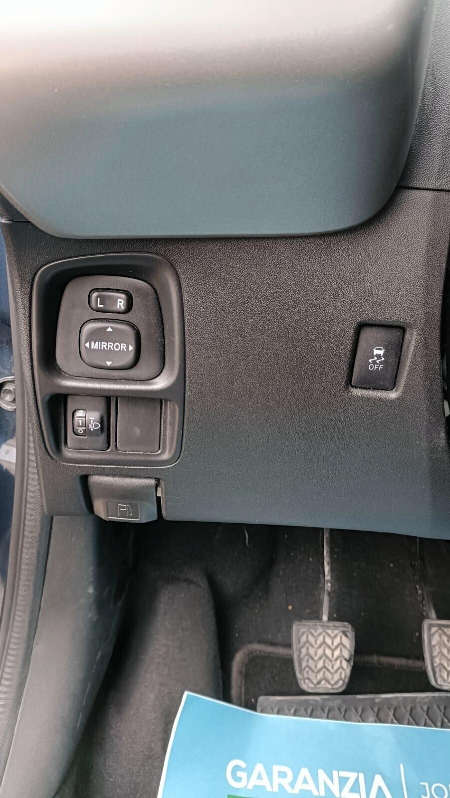 Toyota Aygo 1.0 VVT-i 69 CV 5 porte x-wave