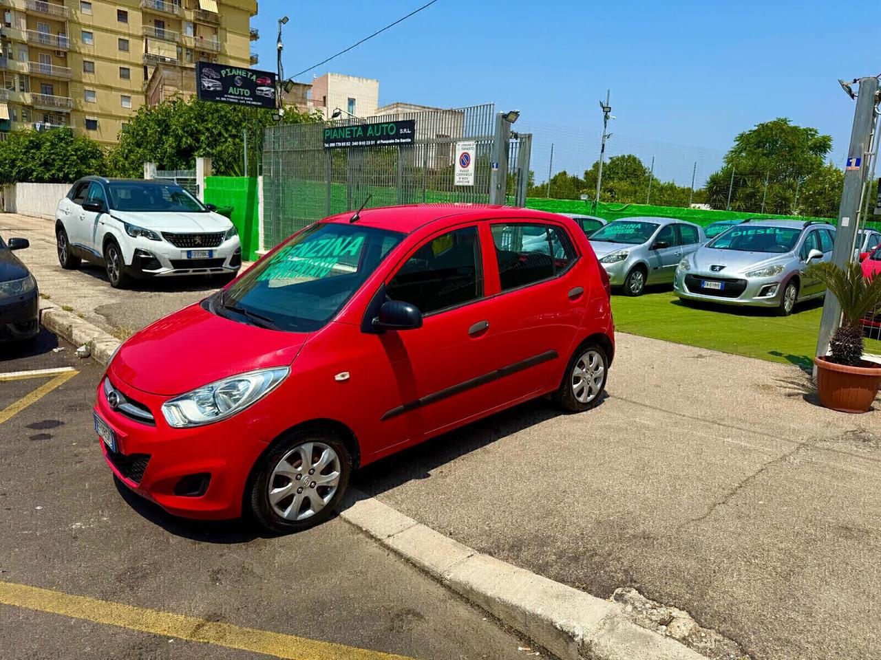 Hyundai i10 1.1 BENZINA - ANNO 04/2012 - NEOPATENTATO