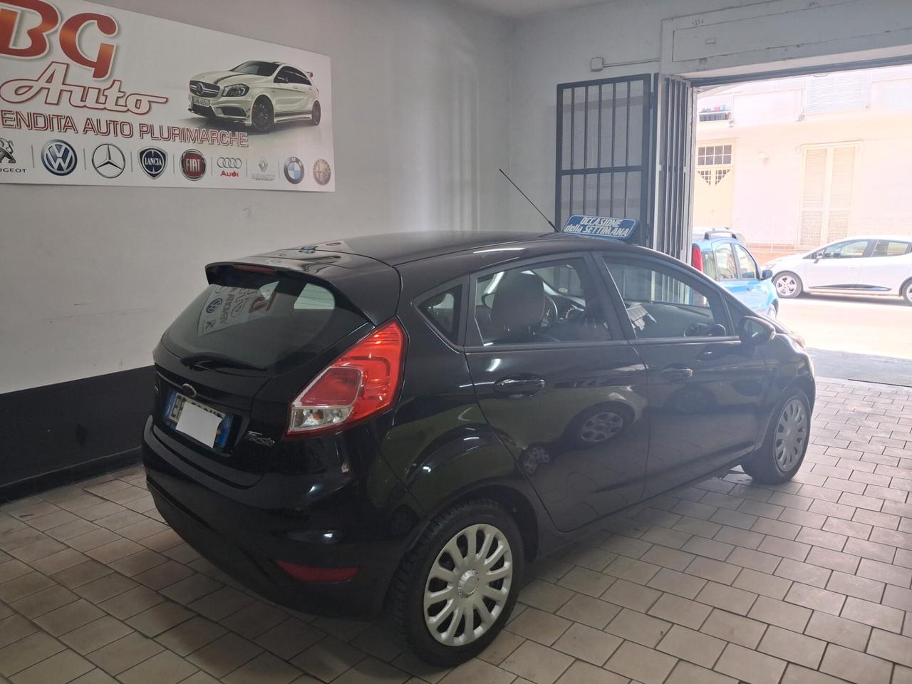 Ford Fiesta 1.5 TDCi 75CV 5 porte unico prop 2013