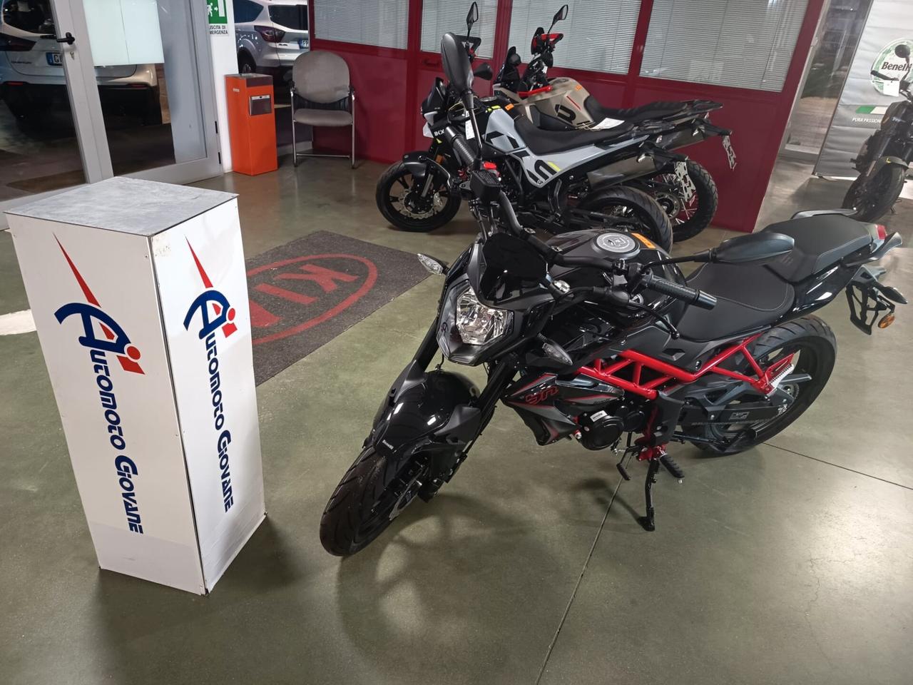 Benelli BN 125