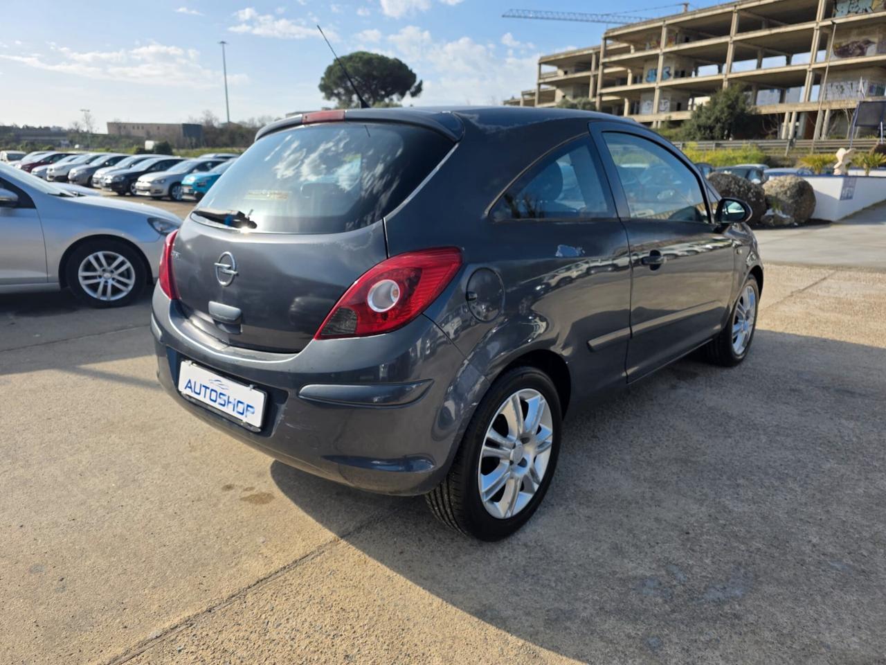 Opel Corsa 1.0 12V 3 porte Enjoy