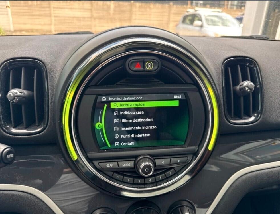 Mini Cooper S Countryman 1.5 Hype ALL4 136cv più 80 cv elettrico