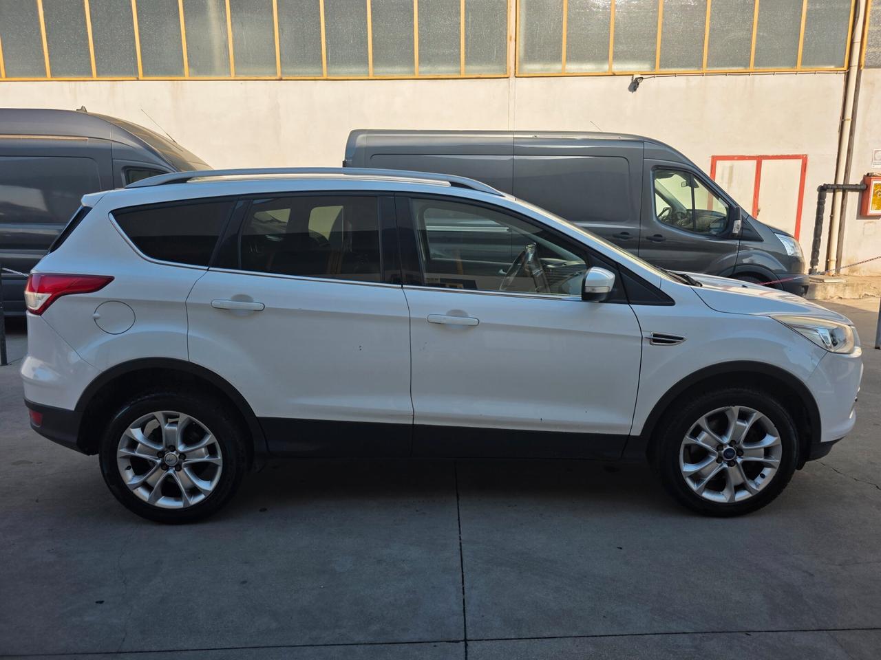 Ford Kuga 2.0 TDCI 150 CV S&S 2WD Business