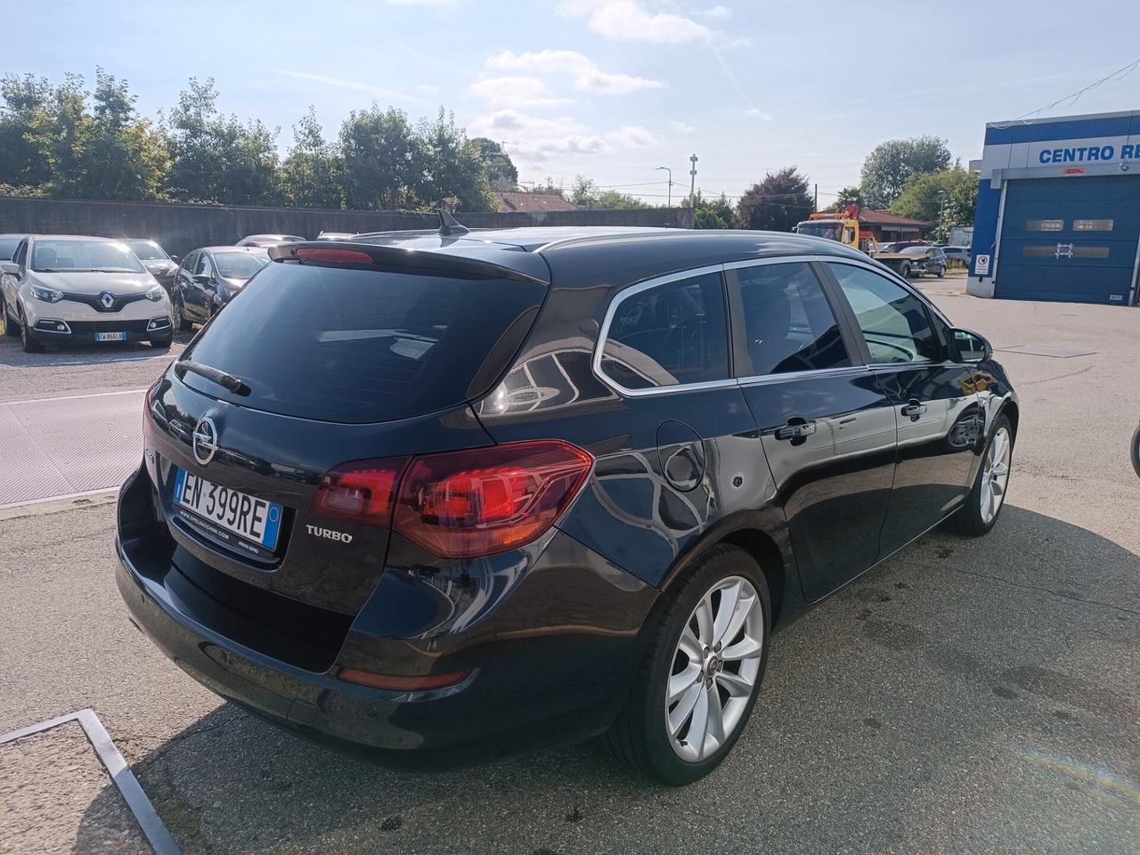 Opel Astra 1.4 Turbo 140CV Sports Tourer Cosmo