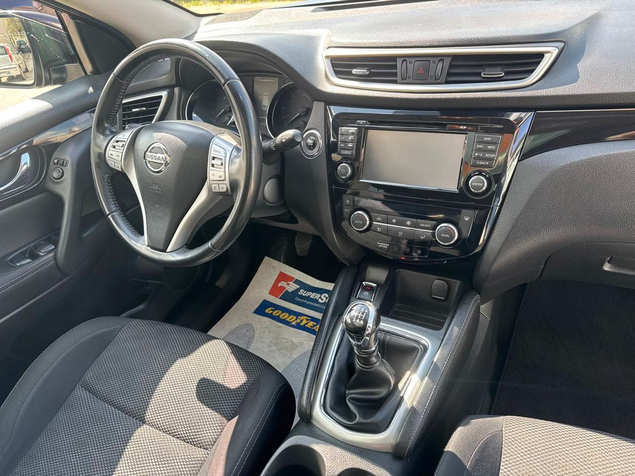 Nissan Qashqai 1.6 dCi 130 cv Tekna Tetto Garanzia
