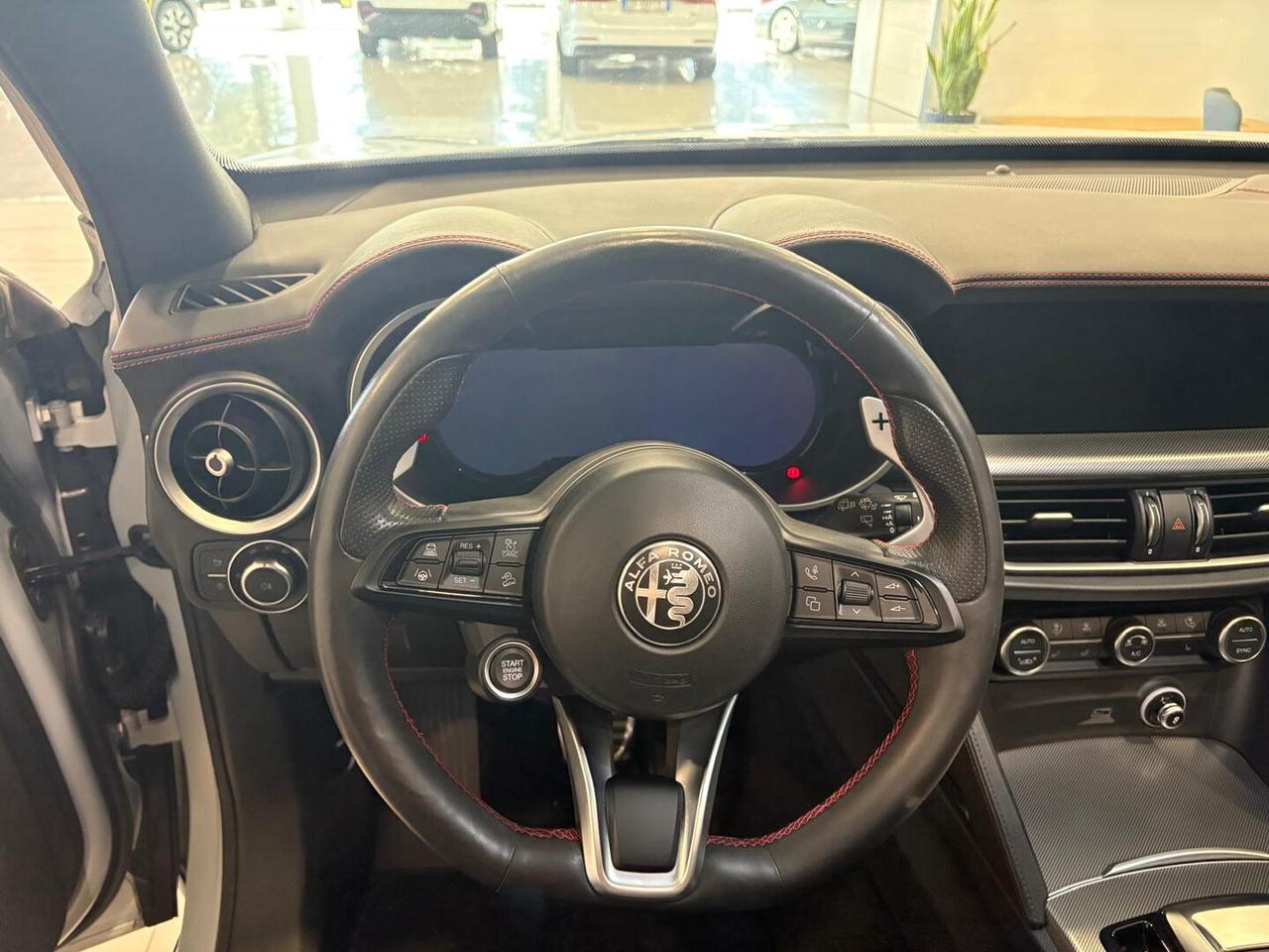 Alfa Romeo Stelvio 2.2 t Competizione Q4 210cv auto