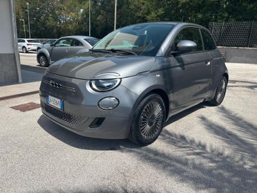 Fiat 500e 3+1 42 kWh Icon
