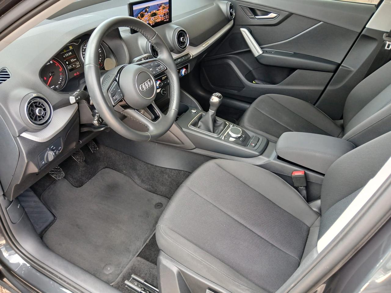 Audi Q2 30 TFSI Business