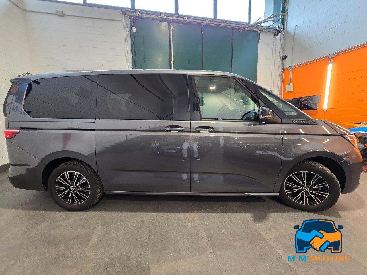 Volkswagen Multivan 2.0 tdi Life 150cv dsg 7p.ti T7