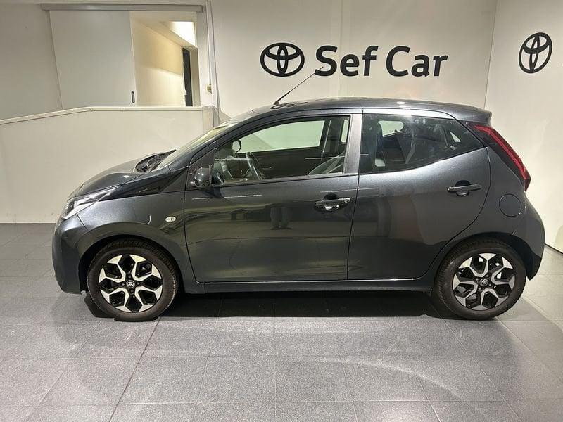 Toyota Aygo Connect 1.0 VVT-i 72 CV 5 porte x-play