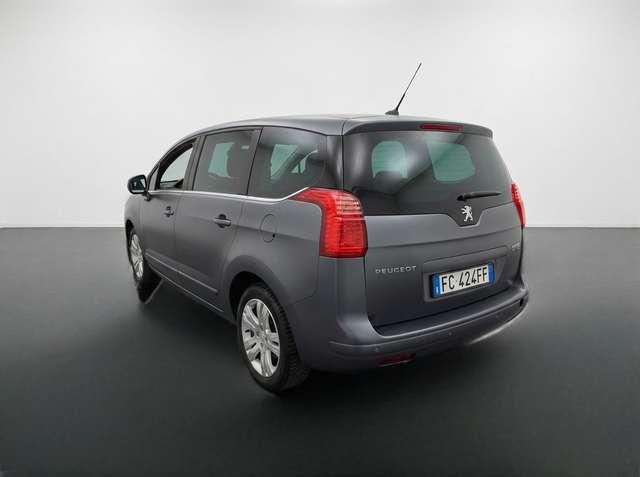Peugeot 5008 1.6 e-hdi 110cv Allure Automatica + 7 Posti