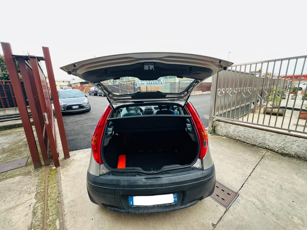 Fiat Punto GARANZIA 12 MESI COMPRESA NEL PREZZO