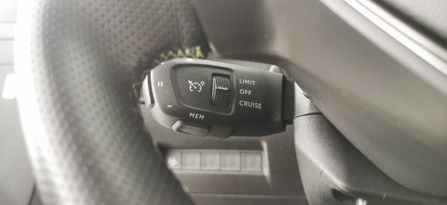 PEUGEOT 208 PureTech 100 Stop&Start 5 porte GT