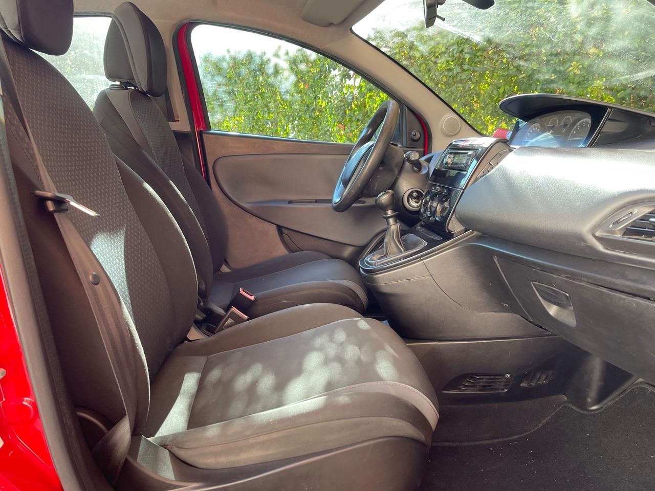 Lancia Ypsilon 1.2 69 CV GPL Ecochic Gold PERMUTA