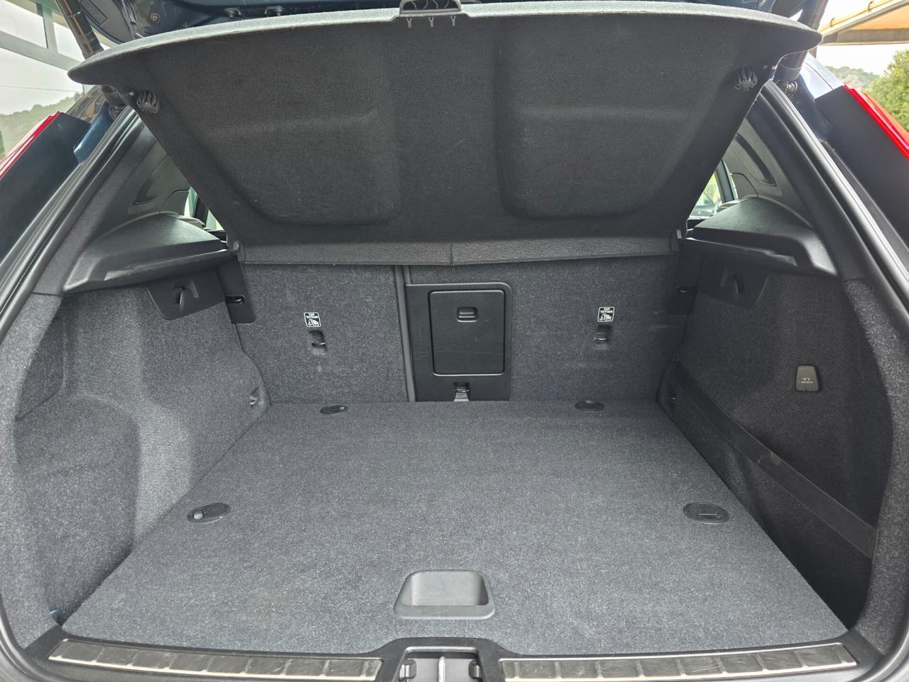 Volvo XC40 D3 AWD Geartronic Inscription N1