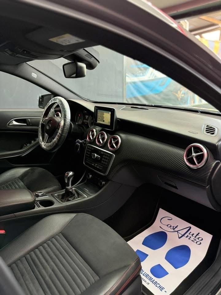 Mercedes-benz A 180 d Premium AMG 110cv 2015