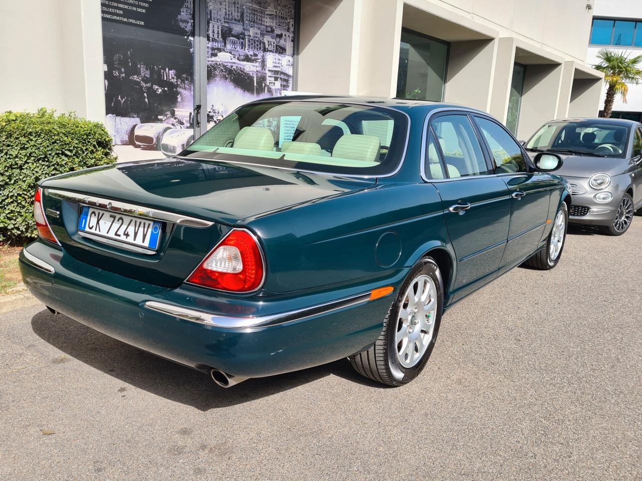 Jaguar XJ6 3.0 V6 cat 235CV A.S.I.